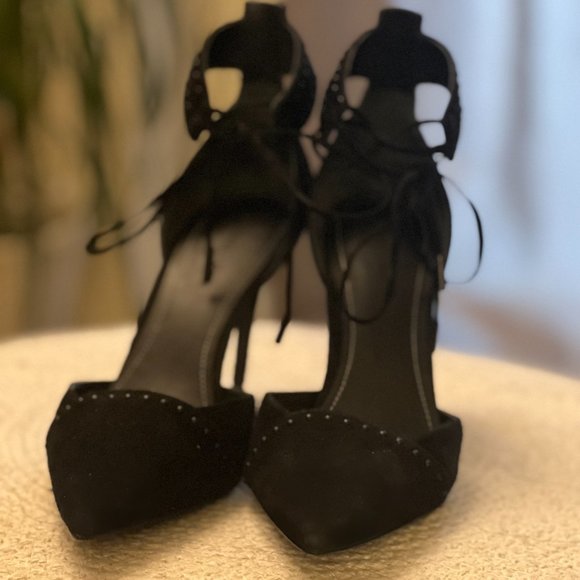 sz 7 Kendall + Kylie ankle strap black suede pumps - Picture 3 of 10